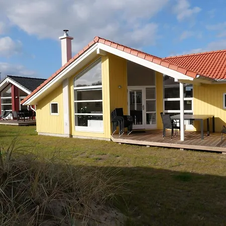 With Wellness Sauna Großenbrode