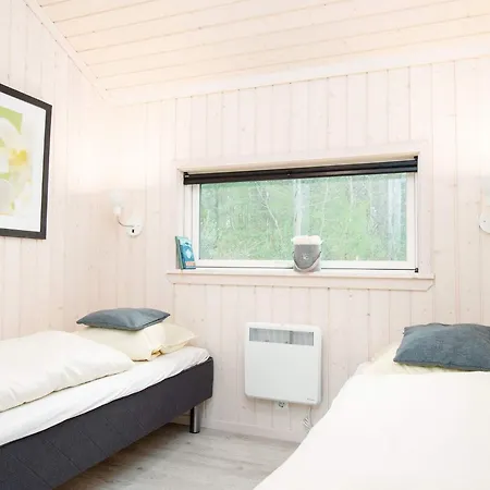 With Wellness Sauna *